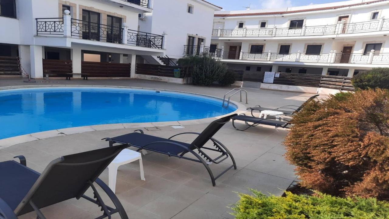 Paramount Gardens Resorts C201 Lárnaka Eksteriør bilde